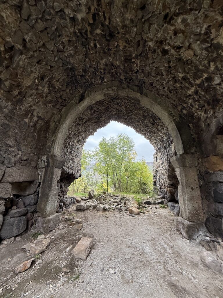 Hnevank: A Medieval Monastery Complex in Armenia 3 Hnevank