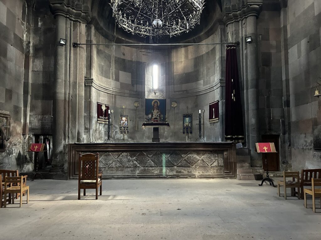 Harichavank Monastery: A Medieval Armenian Monastic and Educational Center 2 Harichavank Monastery