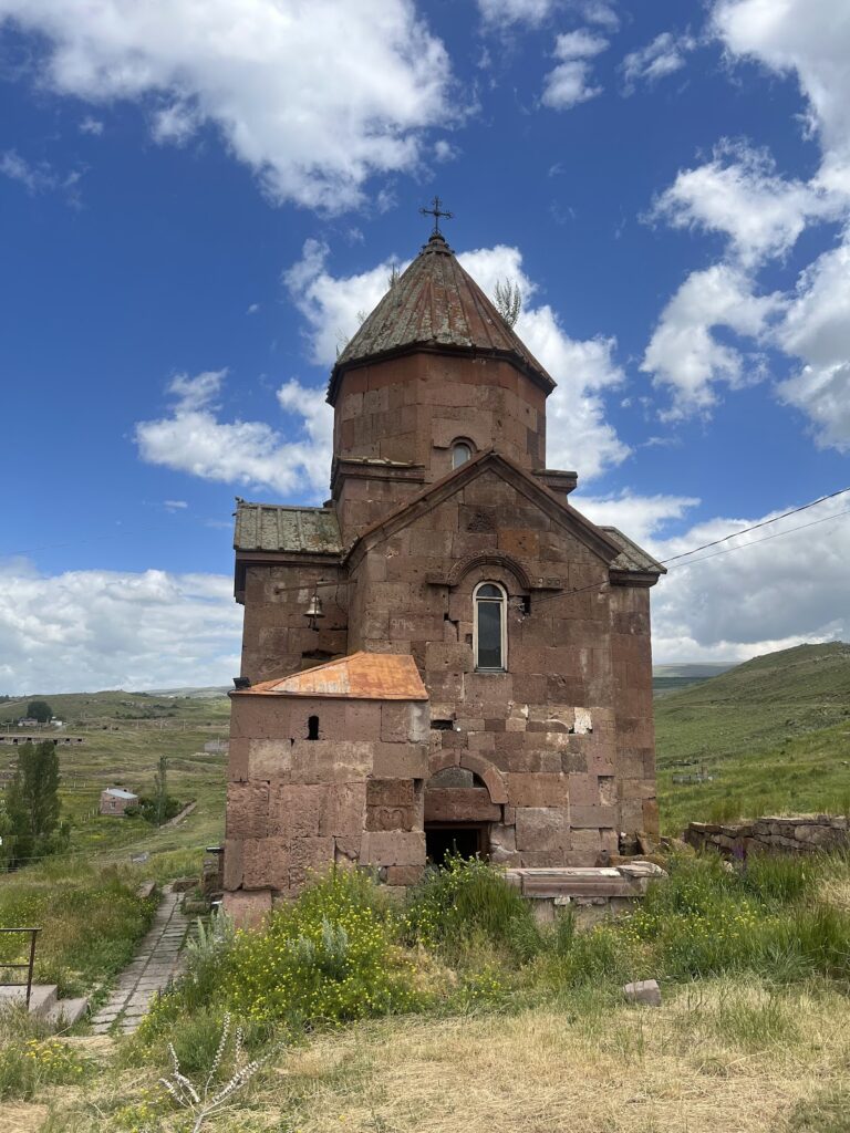Lmbatavank: A Sixth- to Seventh-Century Armenian Apostolic Church