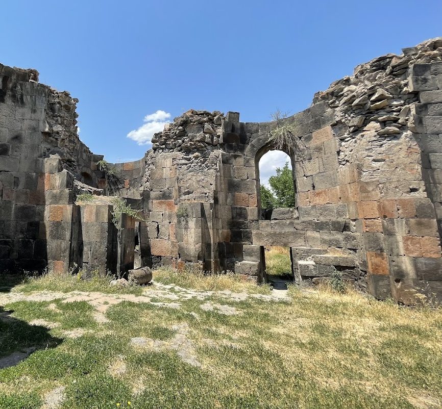 Cathedral of Avan: A Late Sixth-Century Armenian Apostolic Church in Yerevan 1 Cathedral of Avan