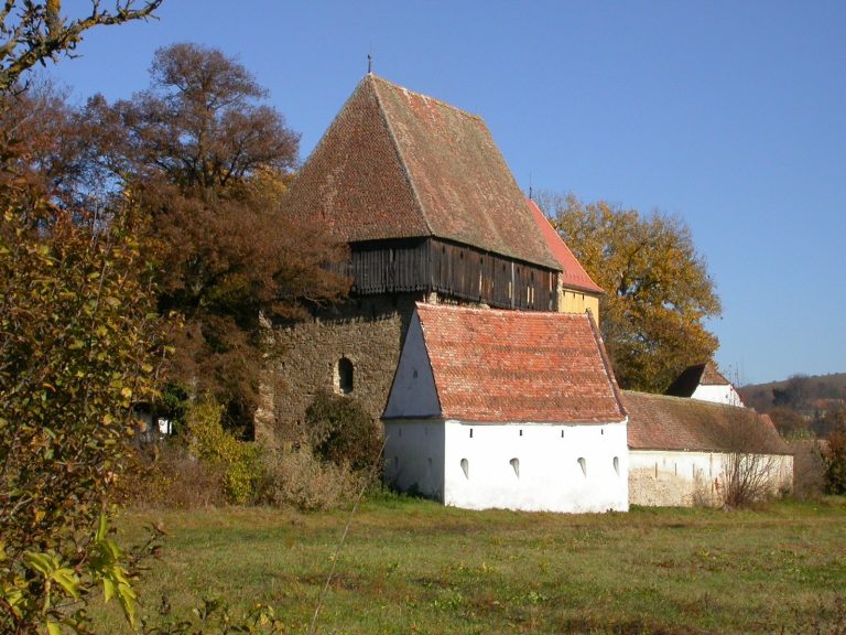 Lutheran Church in Brădeni, Sibiu: A Fortified Evangelical Church