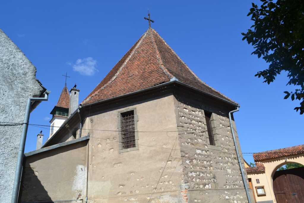 Saint Martin's Church in Brașov: A Medieval Chapel and Lutheran Church 2 Saint Martin's church in Brașov