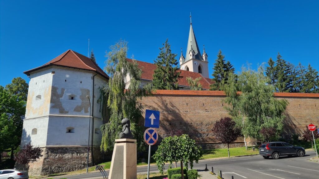Fortress Church, Târgu Mureș: A Medieval Reformed Church in Romania 3 Fortress Church, Târgu Mureș