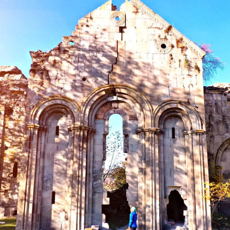 Tbeti Monastery: A Medieval Georgian Episcopal and Cultural Center in Türkiye