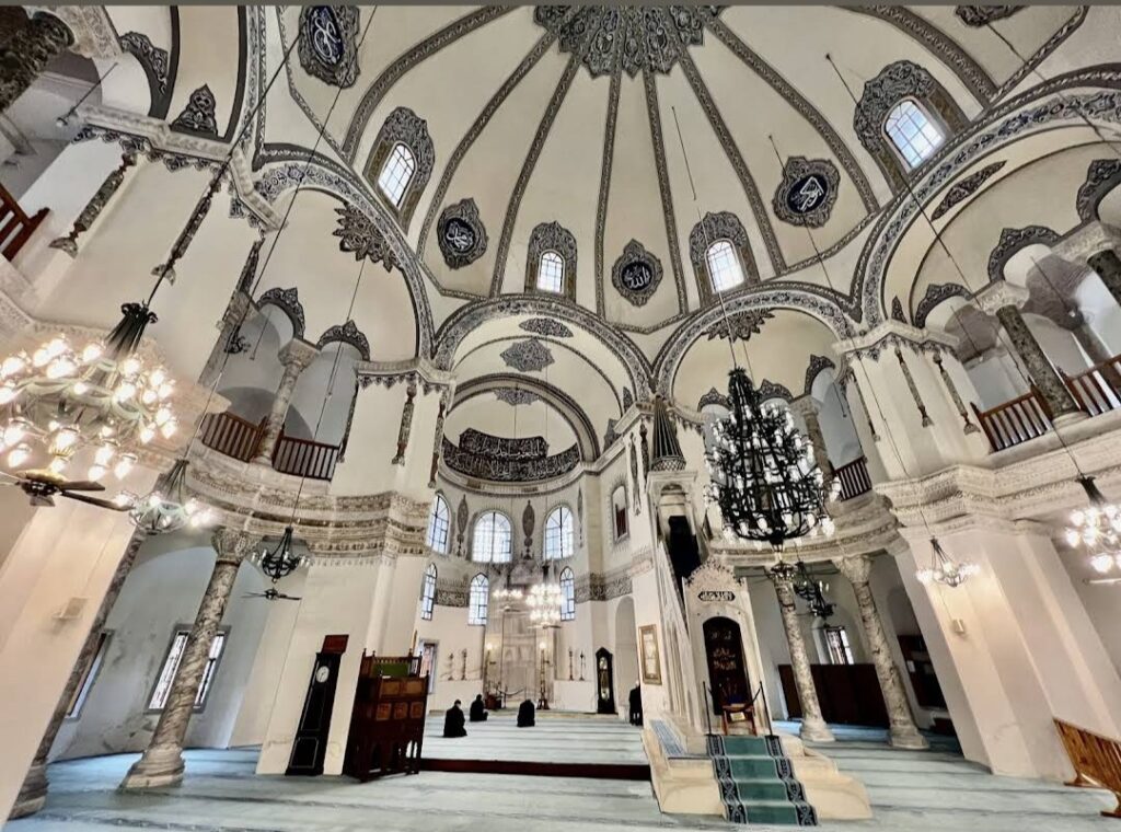Little Hagia Sophia: A Byzantine Church and Ottoman Mosque in Istanbul 3 Little Hagia Sophia