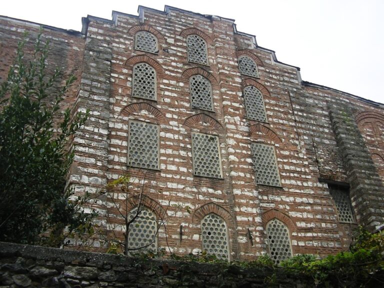 Gül Mosque: A Byzantine Church Converted into an Ottoman Mosque