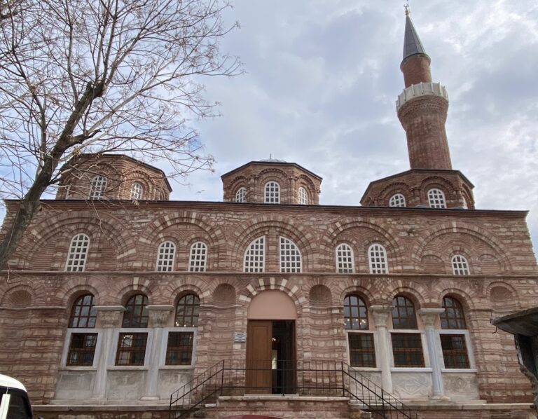 Molla Gürani Mosque: An Ottoman Mosque in Istanbul’s Former Byzantine Church