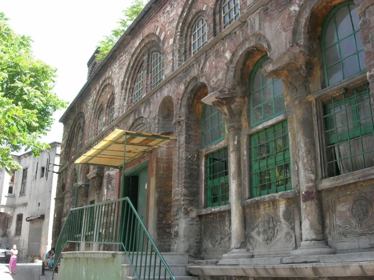 Molla Gürani Mosque: An Ottoman Mosque in Istanbul’s Former Byzantine Church