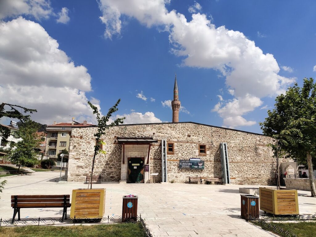 Sivrihisar Grand Mosque: A Medieval Wooden-Hypostyle Mosque in Türkiye 2 Sivrihisar Grand Mosque