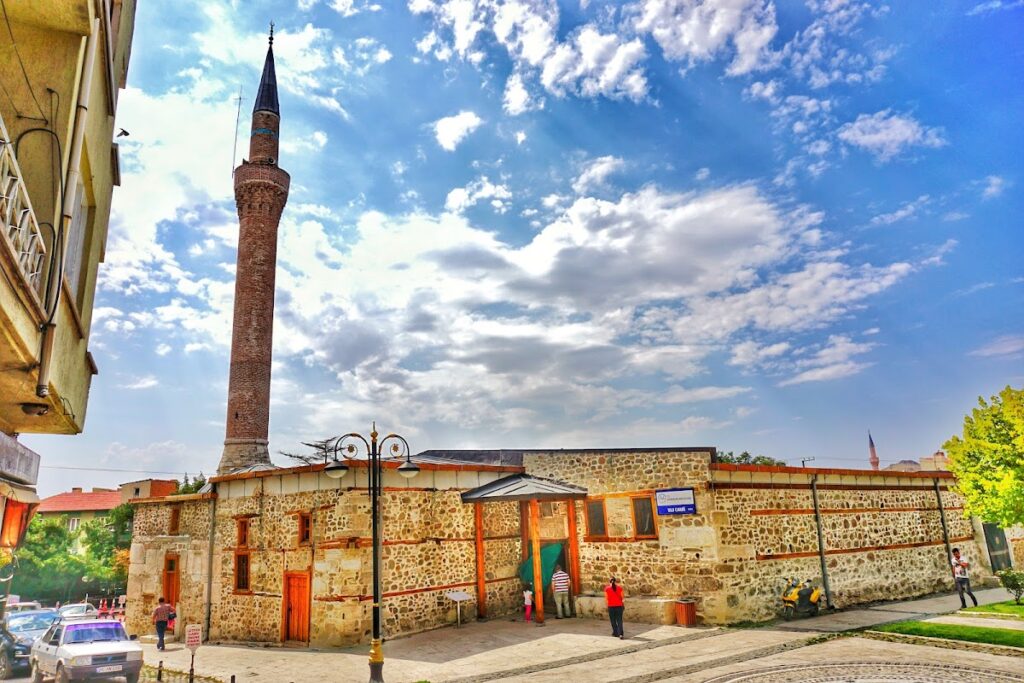 Sivrihisar Grand Mosque: A Medieval Wooden-Hypostyle Mosque in Türkiye 3 Sivrihisar Grand Mosque