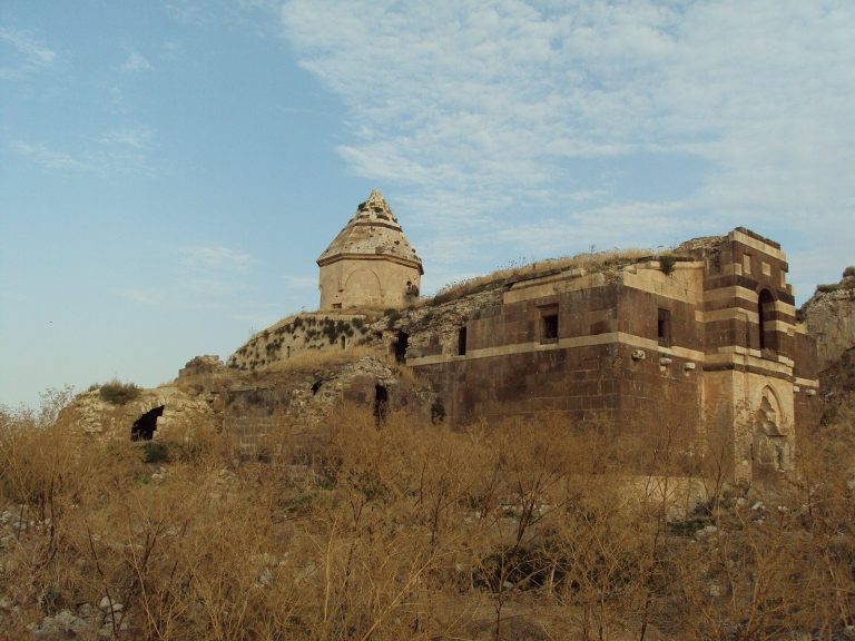 Ktuts Monastery: An Armenian Apostolic Monastery on Lake Van