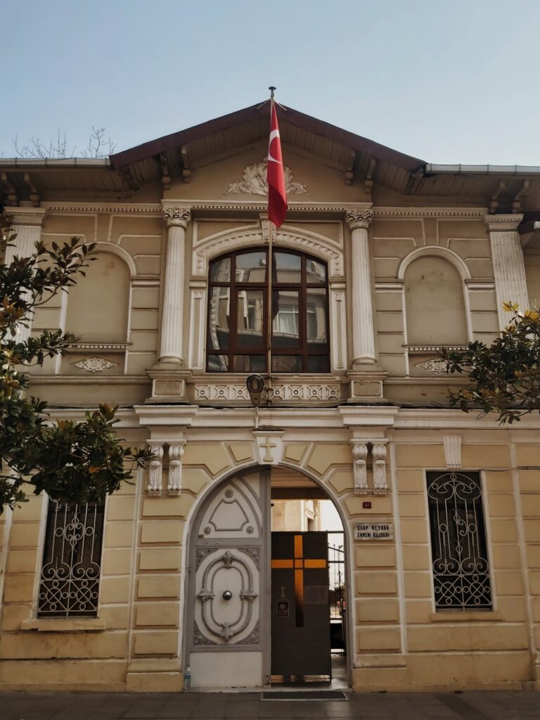 Church of St. George of Samatya: An Armenian Apostolic Church in Istanbul 3 Church of St. George of Samatya
