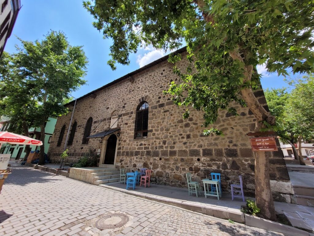 Afyonkarahisar Grand Mosque: A Medieval Wooden-Hypostyle Mosque in Türkiye 4 Afyonkarahisar Grand Mosque