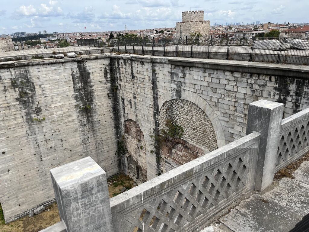 Golden Gate: Constantinople’s Ceremonial and Fortified Entrance 3 Golden Gate