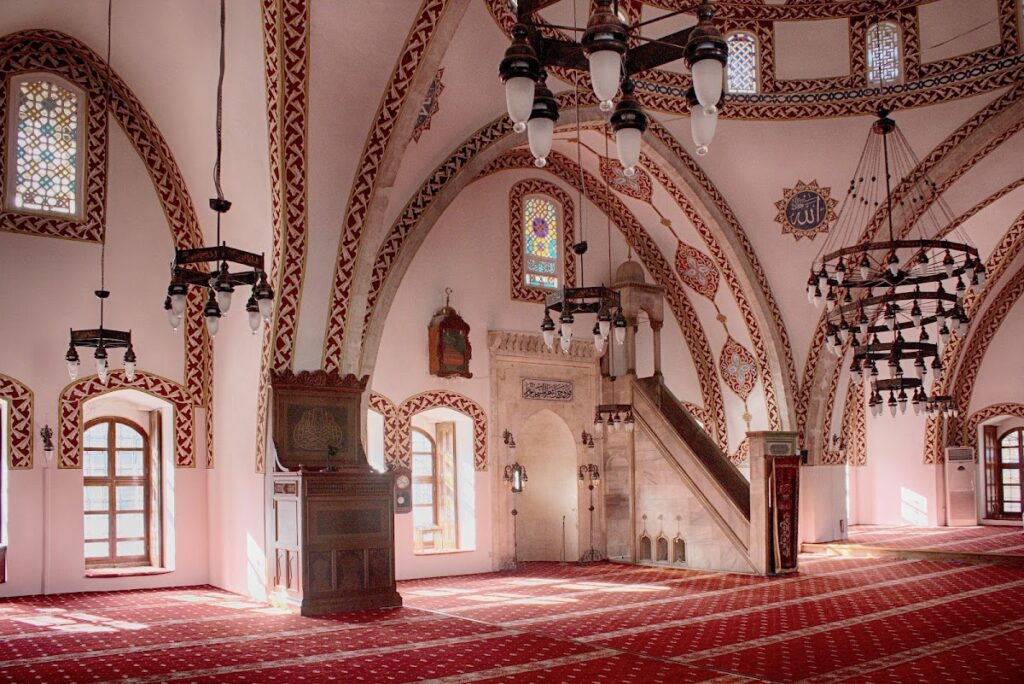 Habib'i Neccar Mosque: A Historic Mosque in Antakya, Türkiye 4 Habib'i Neccar Mosque