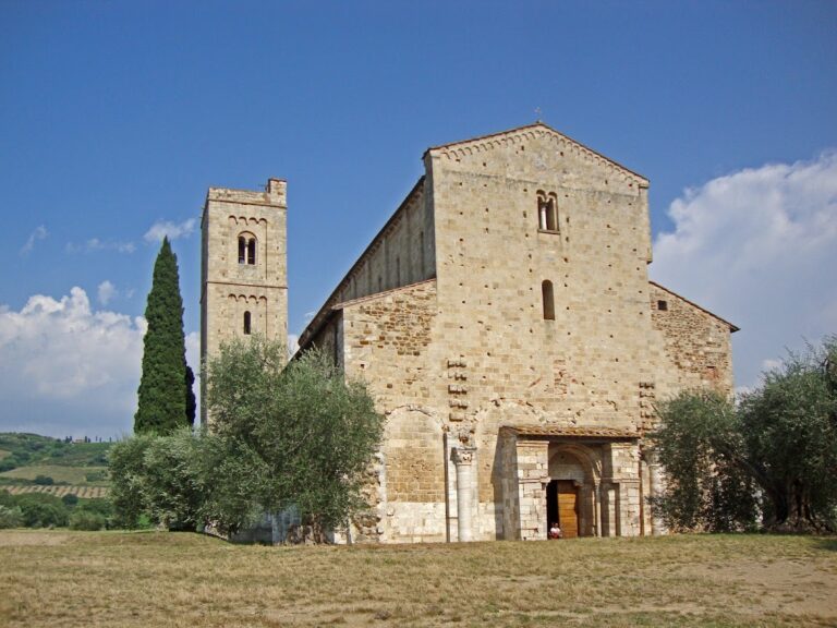 Abbey of Sant’Antimo: A Romanesque Benedictine Monastic Complex in Italy