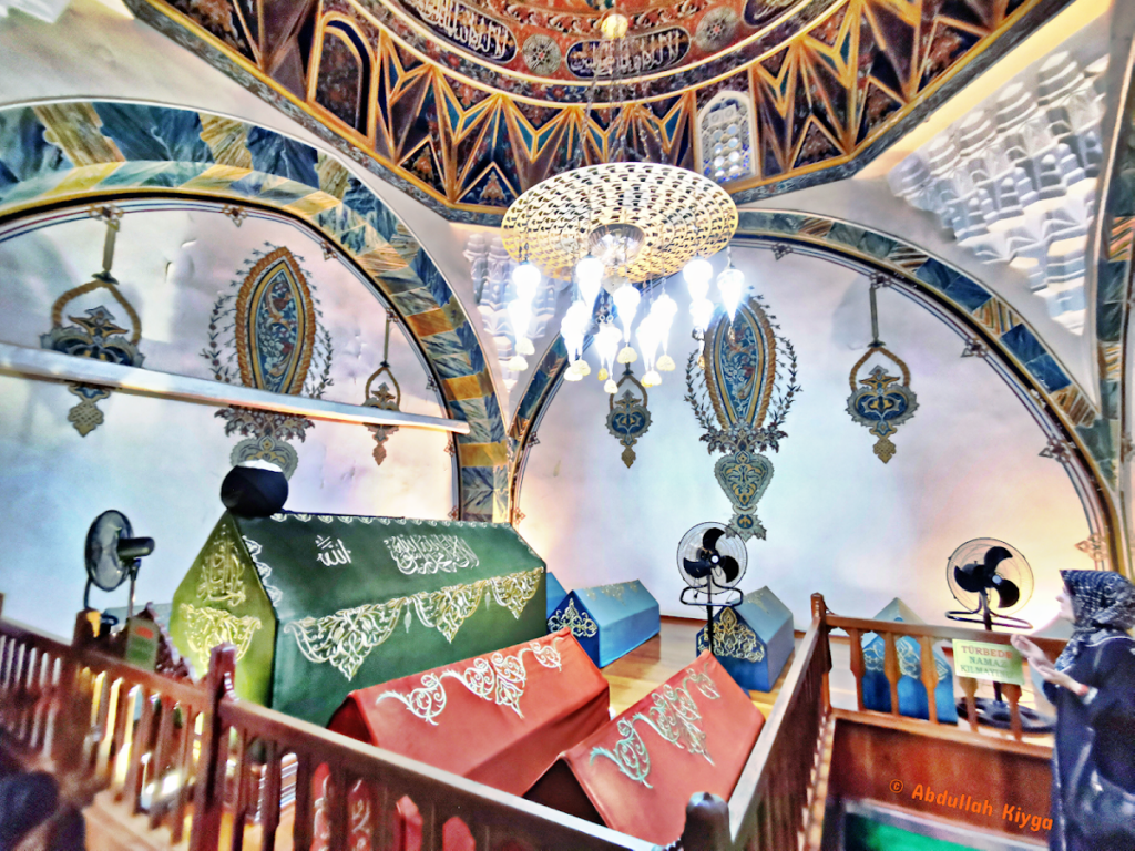 Hacı Bayram Mosque: An Ottoman Religious Center in Ankara 5 Hacı Bayram Mosque