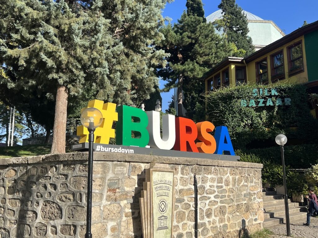 Yeşil Türbe: An Ottoman Mausoleum in Bursa 3 Yeşil Türbe