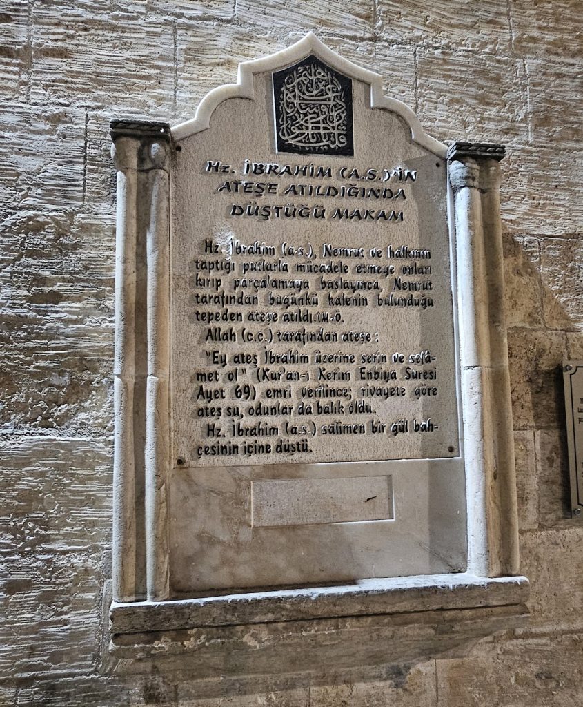 Balıklıgöl: Sacred Pools and Religious Heritage in Türkiye 3 Balıklıgöl
