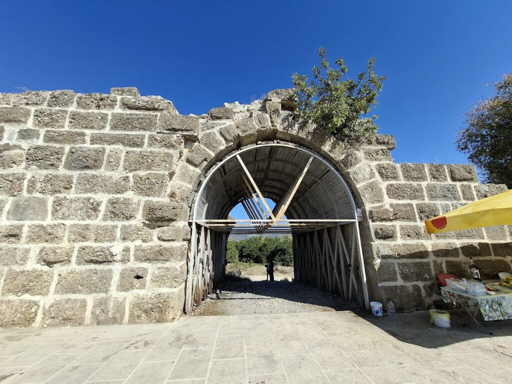 Eurymedon Bridge: A Roman Road Bridge and Seljuq Replacement in Turkey 5 Eurymedon Bridge