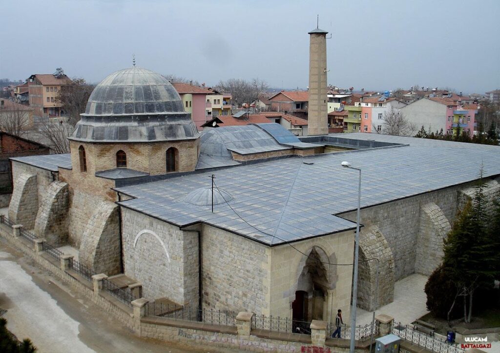 Great Mosque of Malatya: A Seljuk Congregational Mosque in Turkey 1 Great Mosque of Malatya