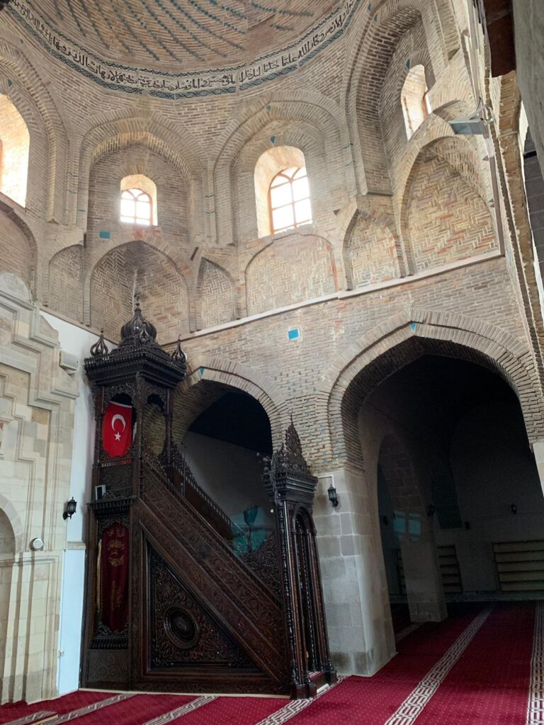 Great Mosque of Malatya: A Seljuk Congregational Mosque in Turkey 2 Great Mosque of Malatya