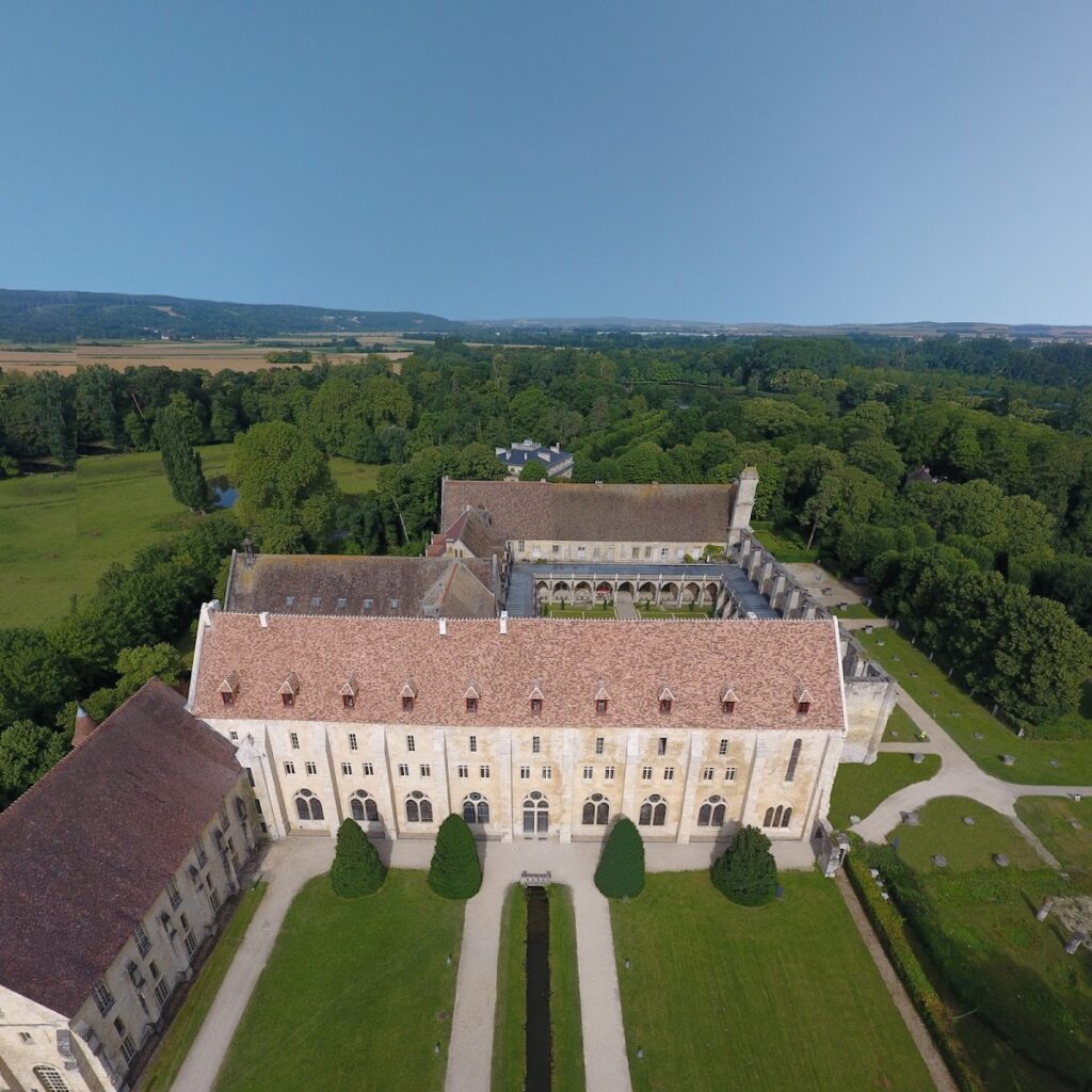 Royaumont Abbey: A Royal Cistercian Monastery in France 1 Royaumont Abbey