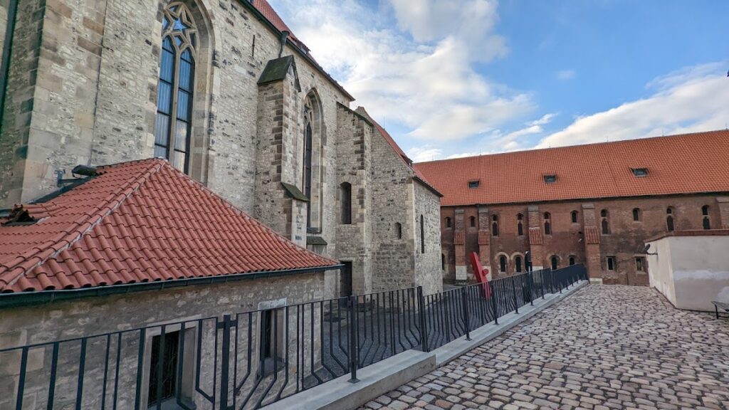 Convent of St Agnes of Bohemia: A Medieval Royal Monastery in Prague 4 convent of St Agnes of Bohemia