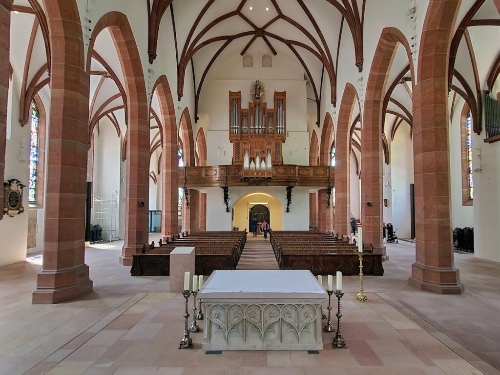 Stiftskirche: Baden-Baden’s Dynastic Burial and Parish Church 2 Stiftskirche