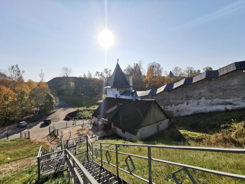 Pskovo-Pechersky Dormition Monastery: A Historic Orthodox Fortress Monastery in Russia 5 Pskovo-Pechersky Dormition Monastery