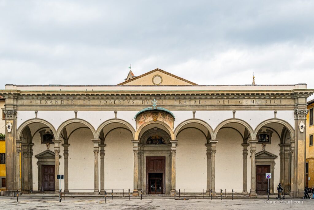 Santissima Annunziata: Florence’s Marian Sanctuary and Servite Basilica 1 Santissima Annunziata