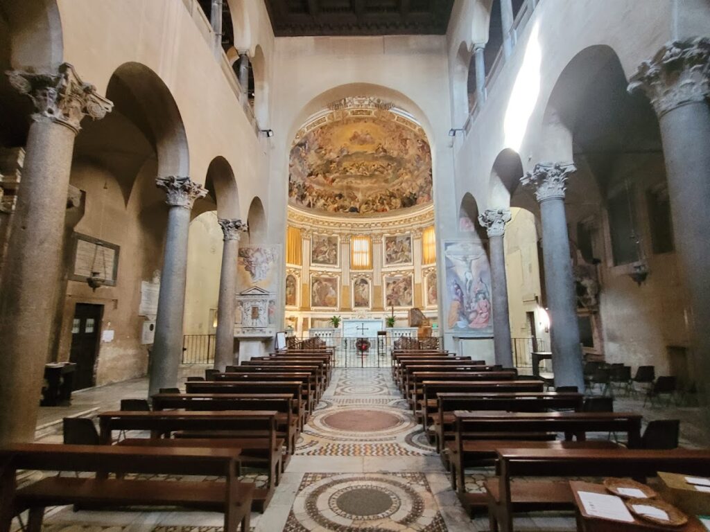Santi Quattro Coronati: A Monastic Basilica and Fortified Medieval Complex in Rome 3 Santi Quattro Coronati