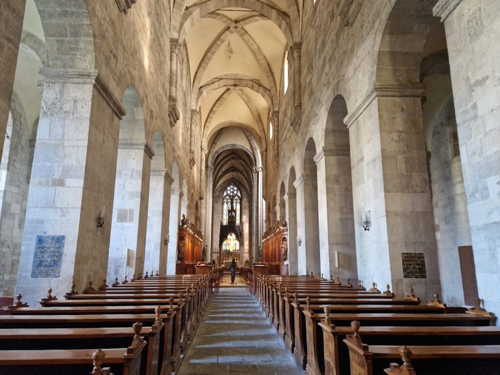 Heiligenkreuz Abbey: A Continuously Functioning Cistercian Monastery in Austria 3 Heiligenkreuz Abbey