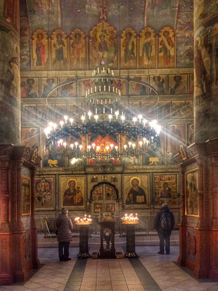 Sretensky Monastery: An Orthodox Monastic Complex in Moscow 3 Sretensky Monastery