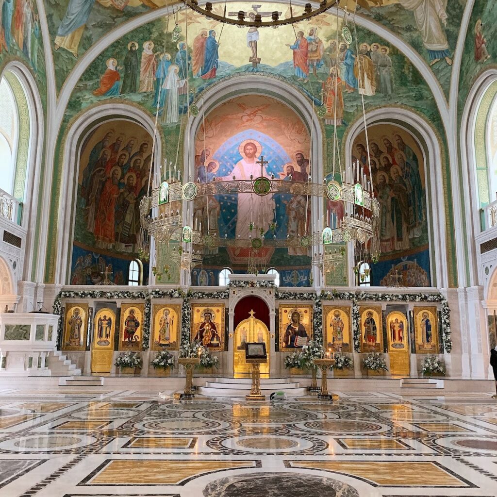 Sretensky Monastery: An Orthodox Monastic Complex in Moscow 5 Sretensky Monastery