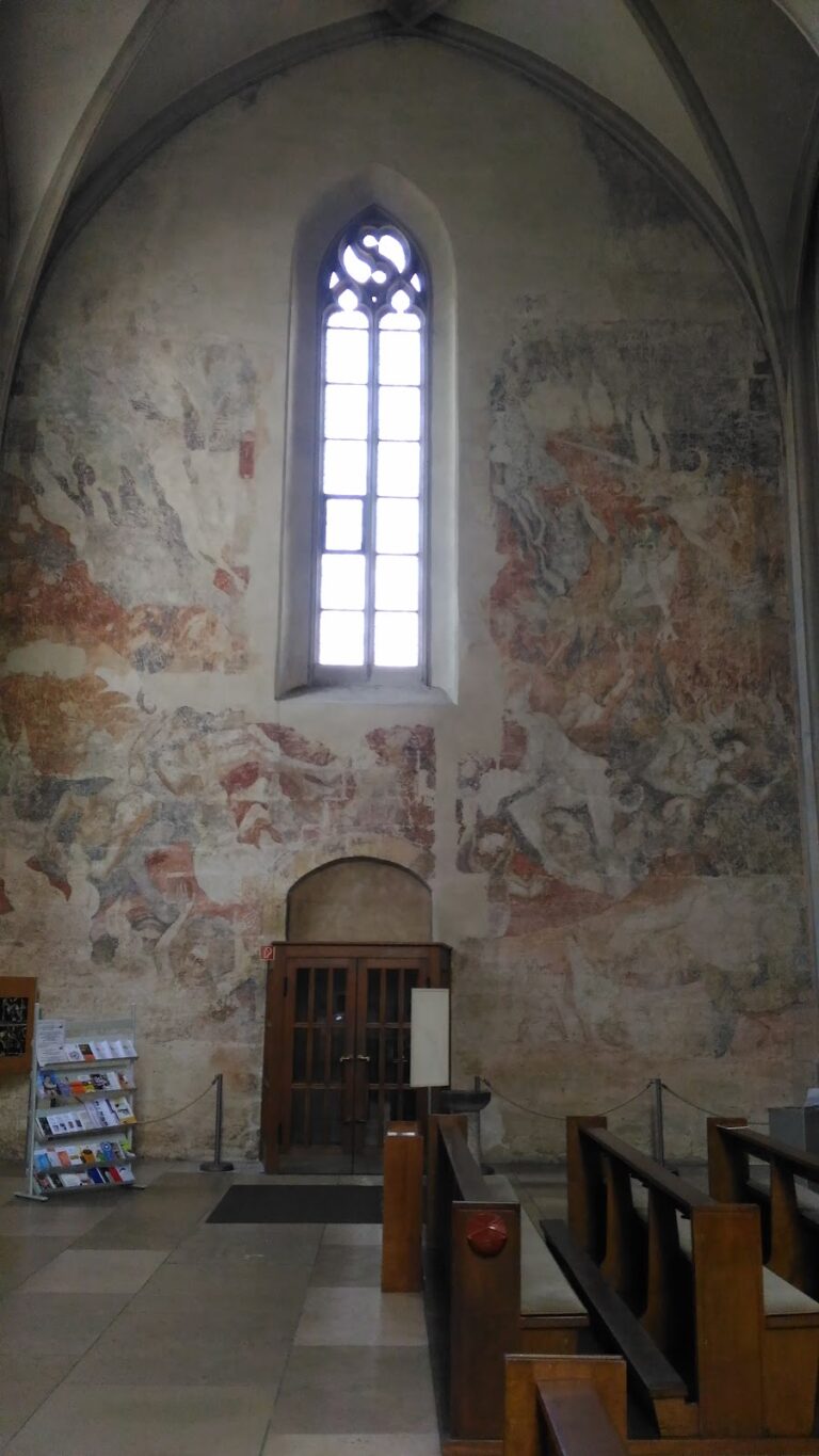 Minster Breisach: A Romanesque-Gothic Parish Church in Germany