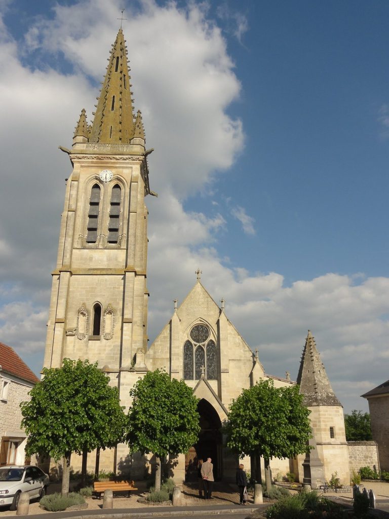 Saint-Vaast Church of Boran-sur-Oise: A Gothic and Flamboyant Parish Church