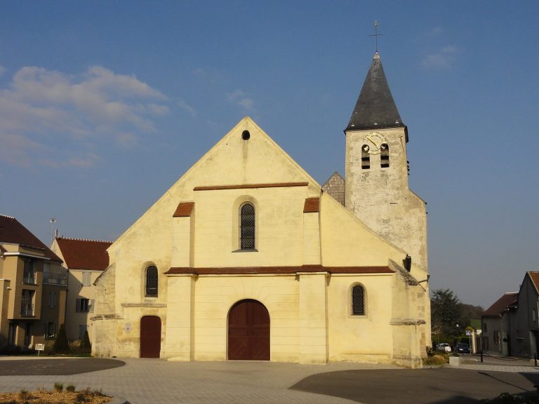 Saint Vincent Church of Moussy-le-Neuf: A Roman Catholic Parish Church