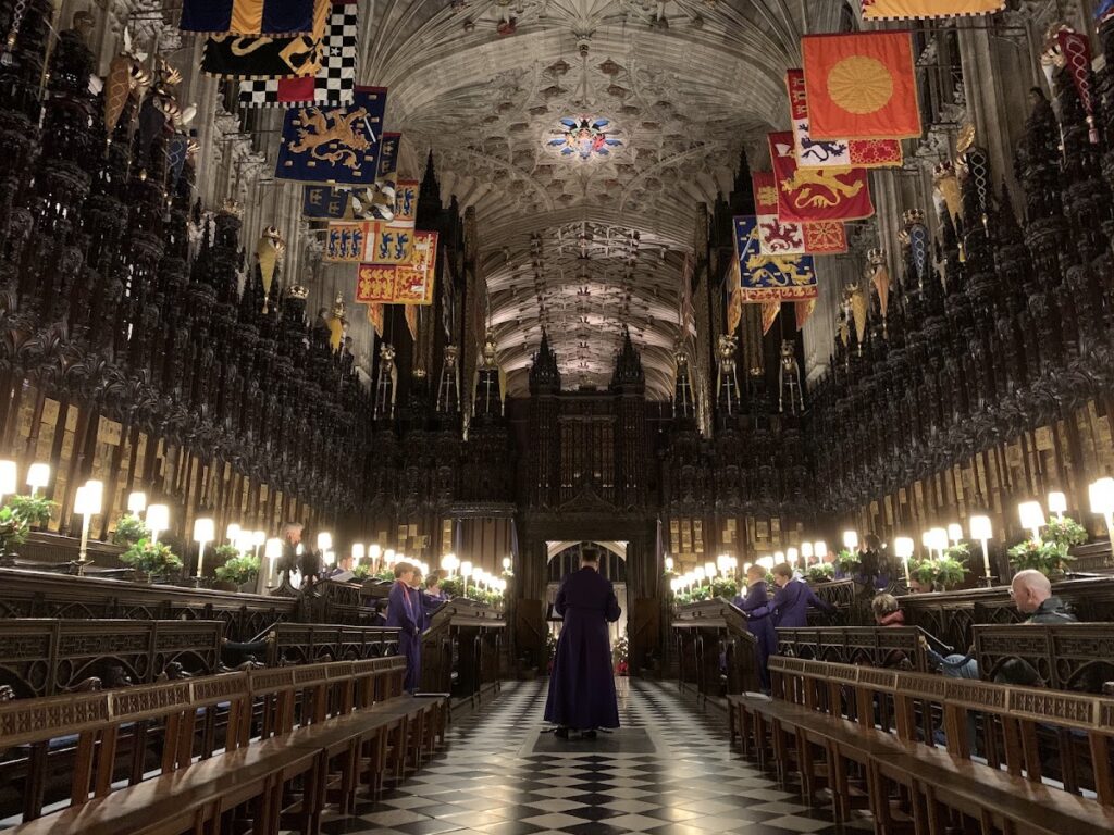 St George’s Chapel, Windsor: Royal Chapel and Home of the Order of the Garter 2 St George's Chapel, Windsor