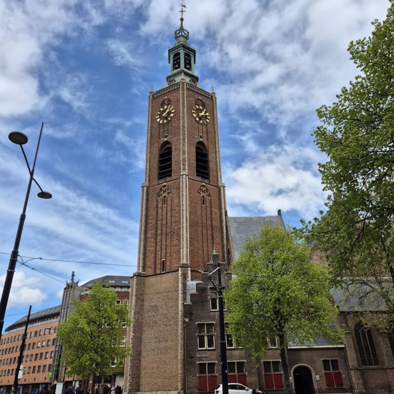 Grote of Sint-Jacobskerk: A Late-Medieval Church in The Hague