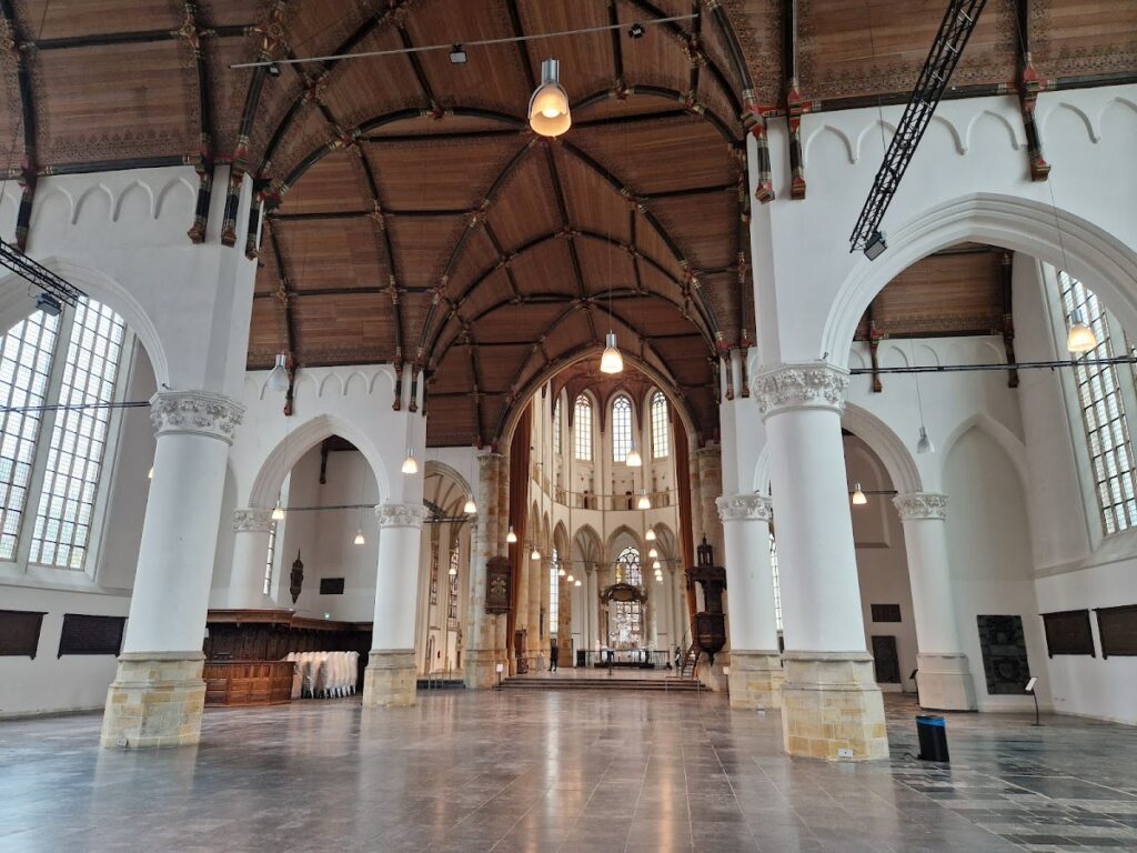 Grote of Sint-Jacobskerk: A Late-Medieval Church in The Hague 2 Grote of Sint-Jacobskerk