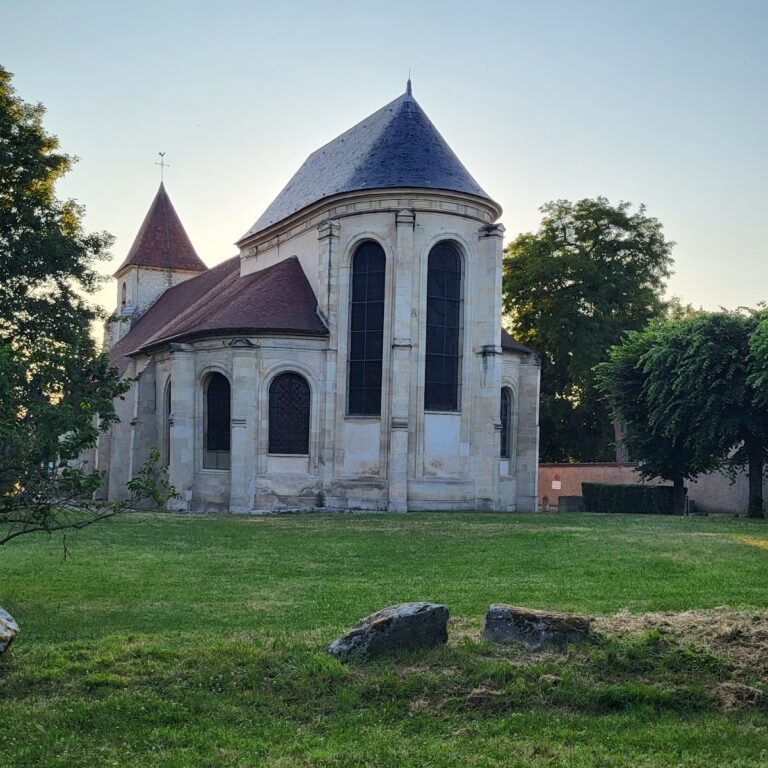 St. Eloi Church: A Historic Roman Catholic Parish Church in Roissy-en-France