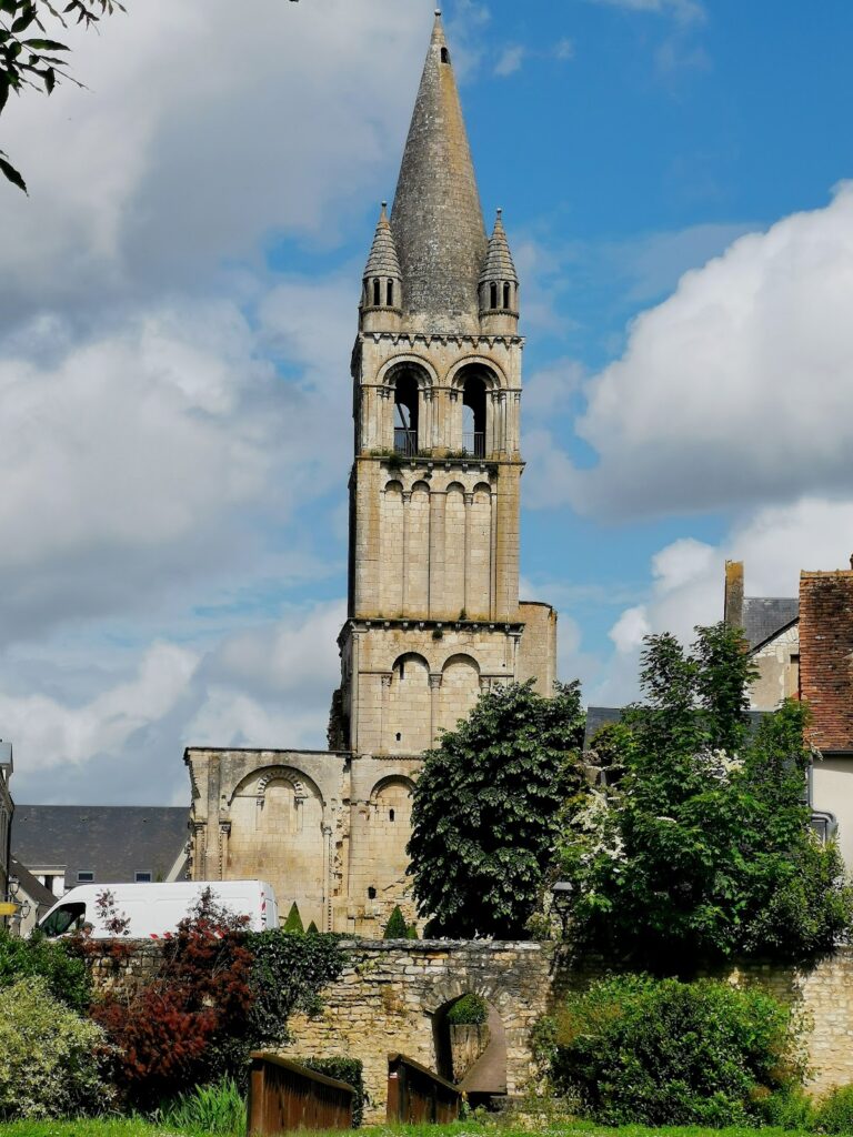 Notre-Dame de Déols: A Benedictine Abbey in France