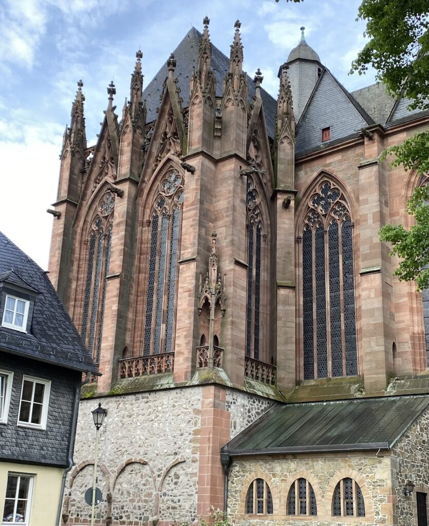 Wetzlar Cathedral: A Shared Gothic Church in Germany 2 Wetzlar Cathedral