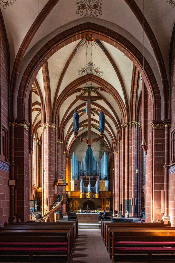 Wetzlar Cathedral: A Shared Gothic Church in Germany 4 Wetzlar Cathedral