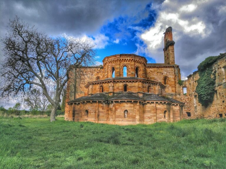 Moreruela Abbey: An Early Cistercian Monastery in Spain