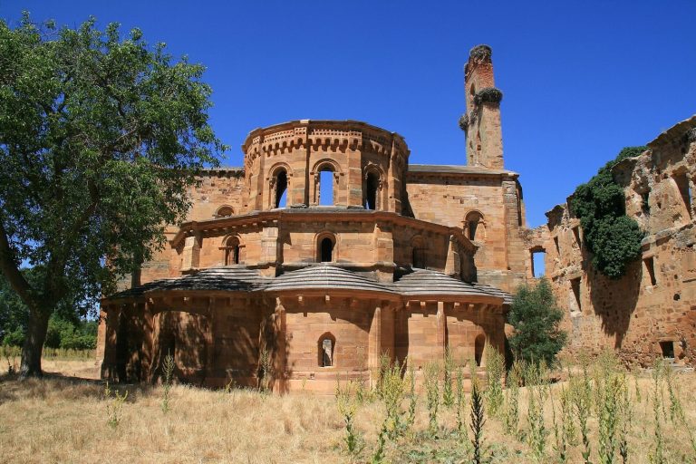 Moreruela Abbey: An Early Cistercian Monastery in Spain
