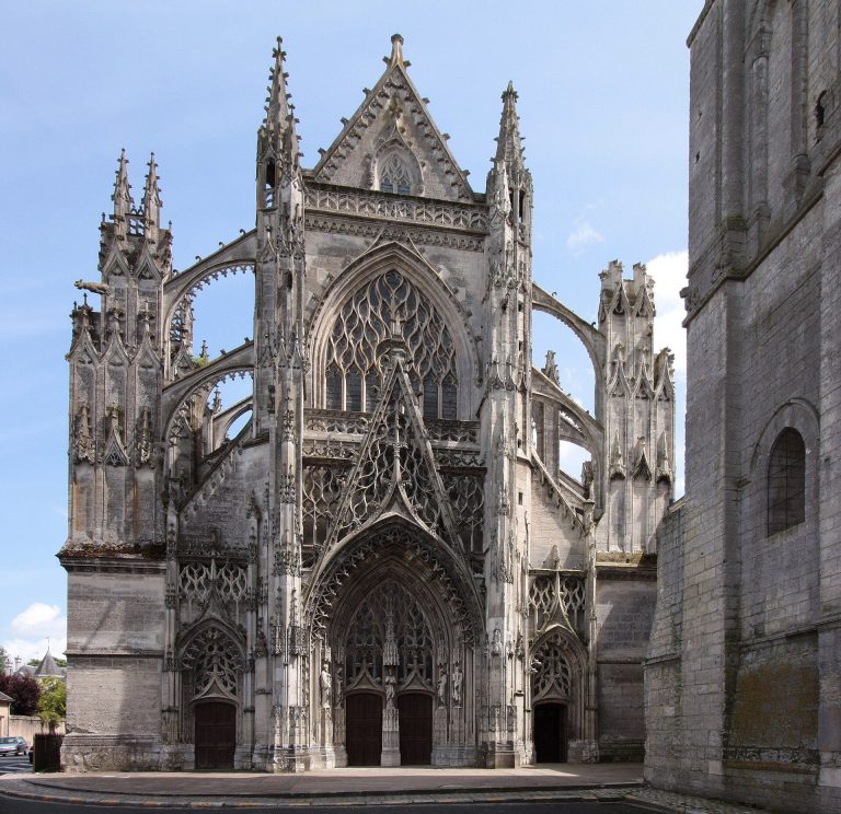 Trinity Abbey, Vendôme: A Romanesque and Gothic Benedictine Monastery in France