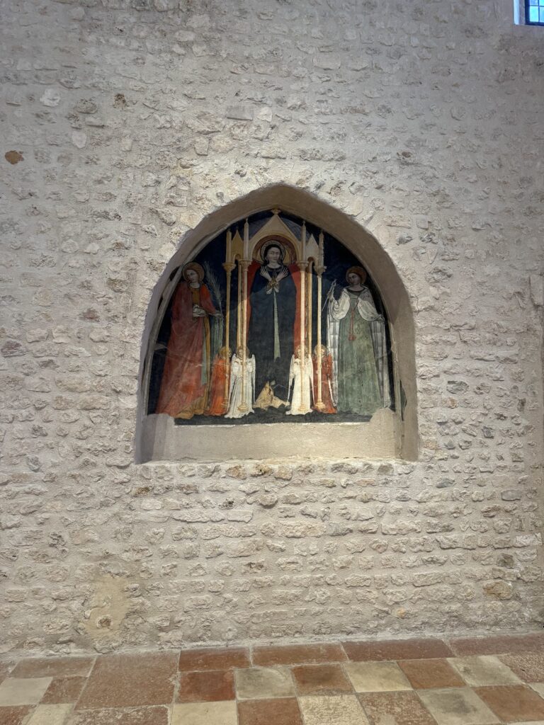 Basilica of St. Mary of Collemaggio: A Papal and Pilgrimage Church in L’Aquila 5 Basilica of St. Mary of Collemaggio