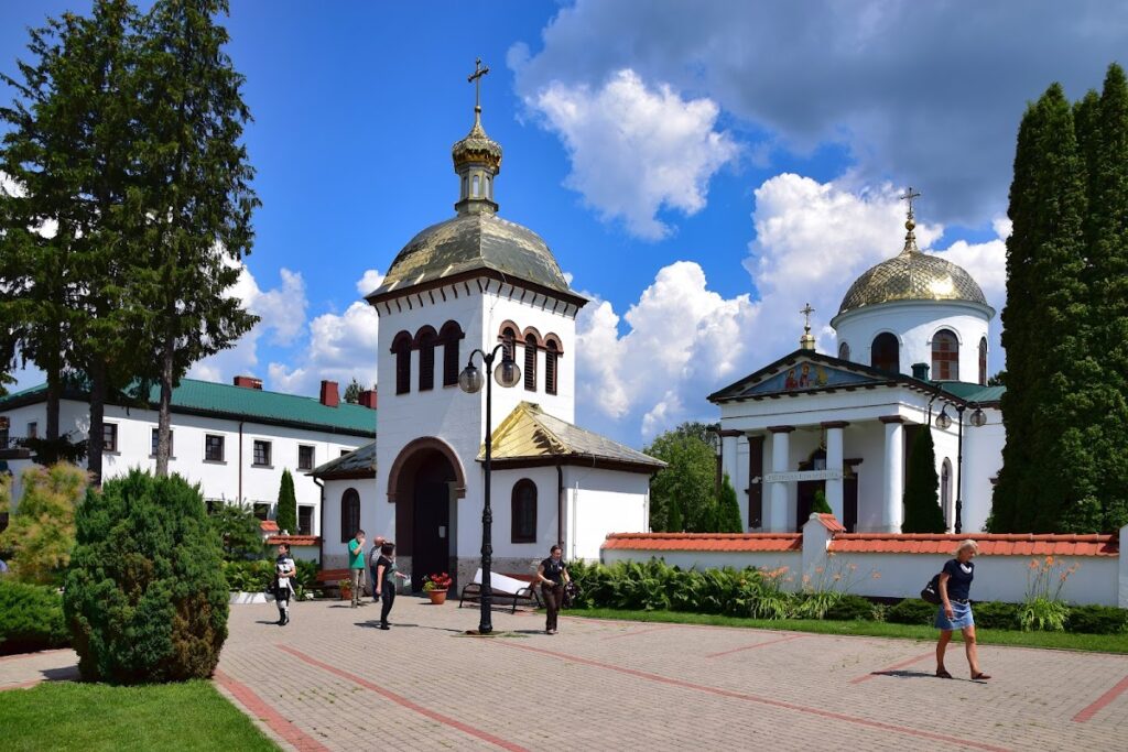 St. Onuphrius Monastery in Jabłeczna: An Orthodox Monastic Center in Poland 2 St. Onuphrius Monastery in Jabłeczna
